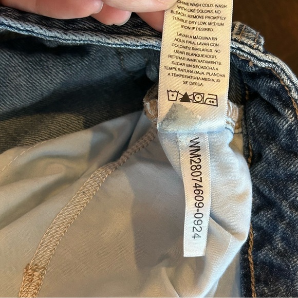 Wide Leg  Jeans in Medium Blue with functional drawstring - Women's size 12 - Picture 8 of 10